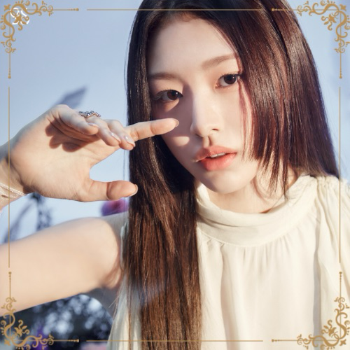 A moment captured by Minami (RESCENE)'s fan