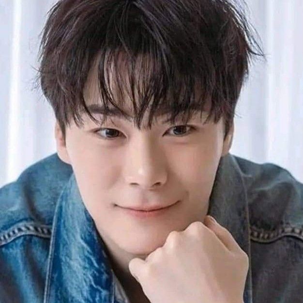 Recent activity shot of Moonbin (ASTRO)