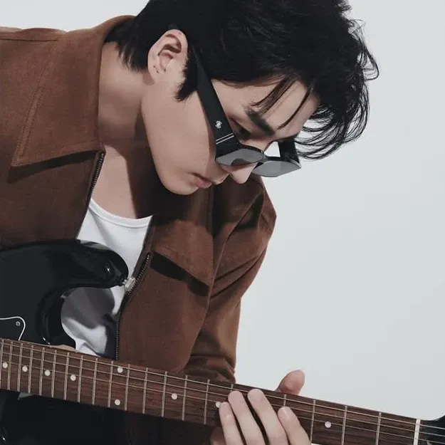 Latest photo of Young K (DAY6)