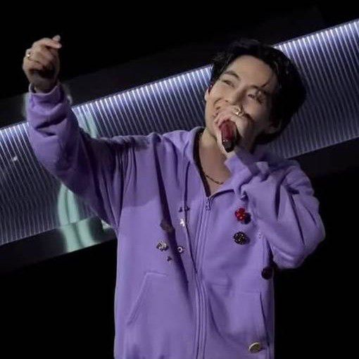 뷔 (방탄소년단) 팬이 찍은 순간