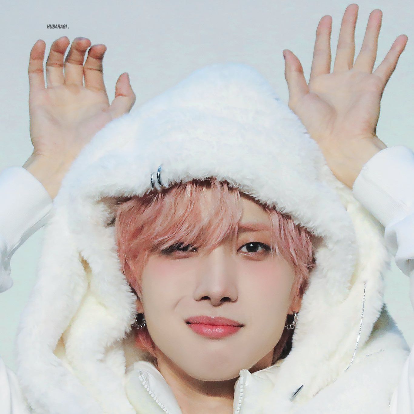 Latest photo of Hui (PENTAGON)