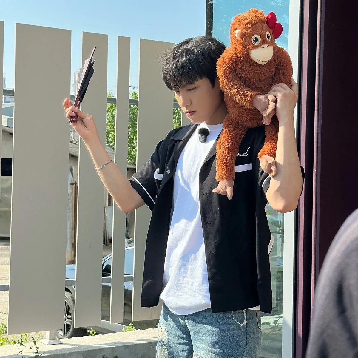A moment captured by Park Woojin (AB6IX)'s fan