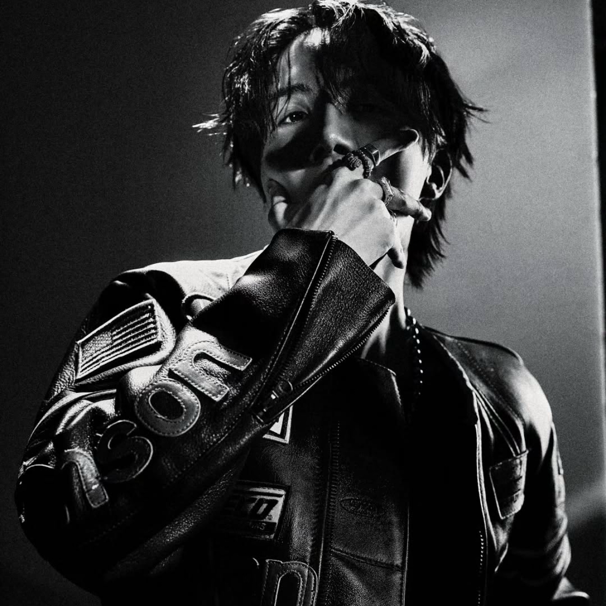 제이홉 (방탄소년단)의 최신 사진