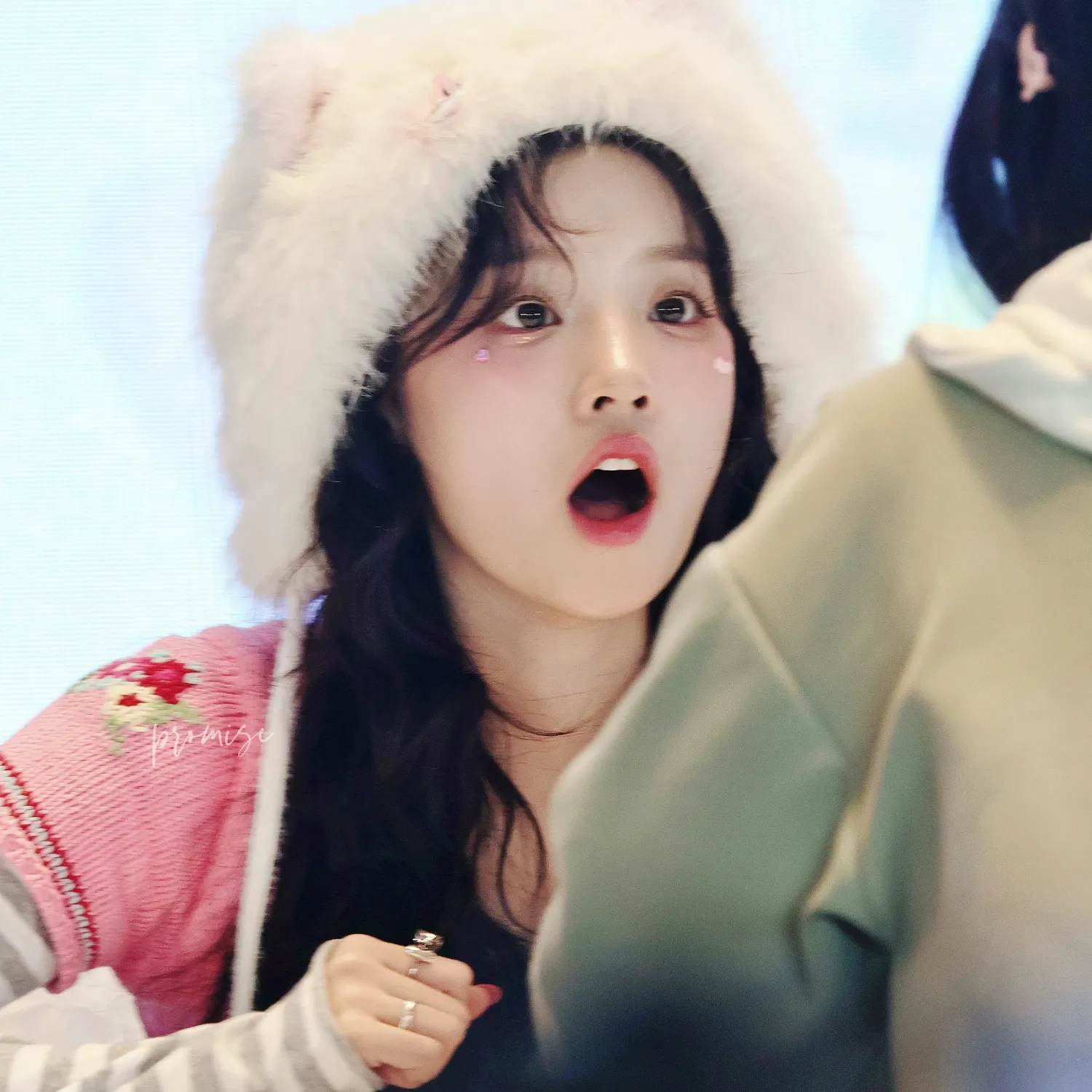 Latest photo of Yuqi (i-dle)