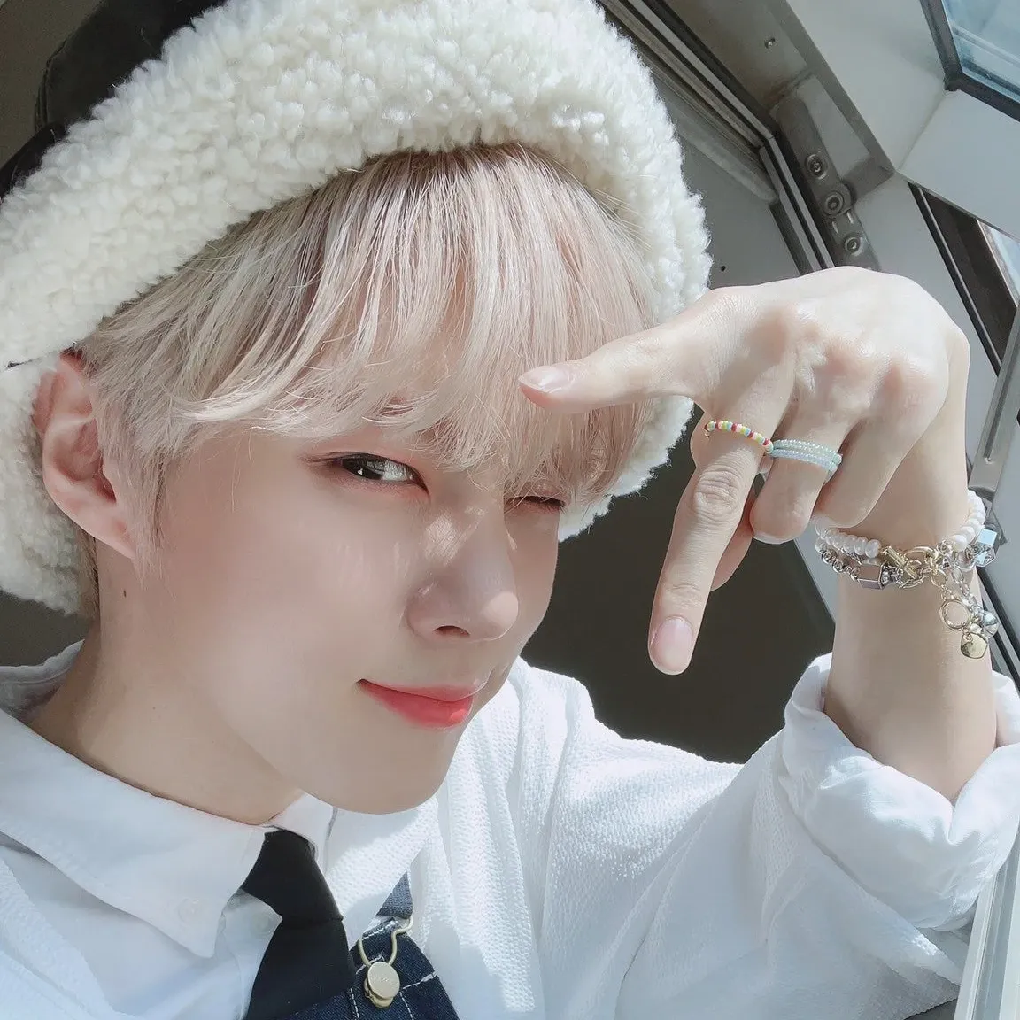 キム・ウソクの最近の活動写真