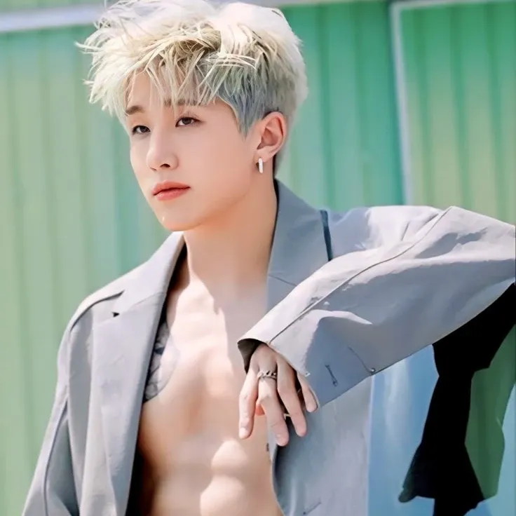 Behind-the-scenes cut of Jinjin (ASTRO)