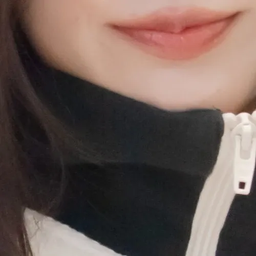 Recent activity shot of Jeong Yein (Lovelyz)