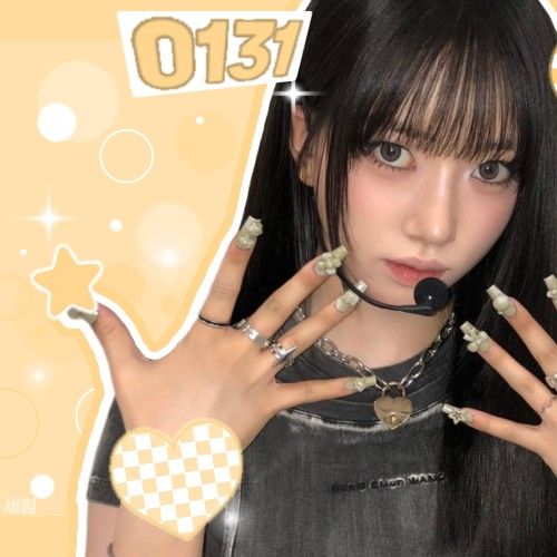 엘라 (MEOVV) 팬이 찍은 순간