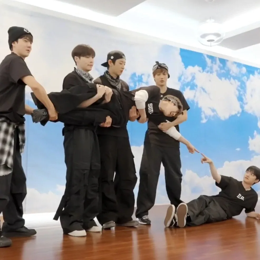 EXO的最新活动照片