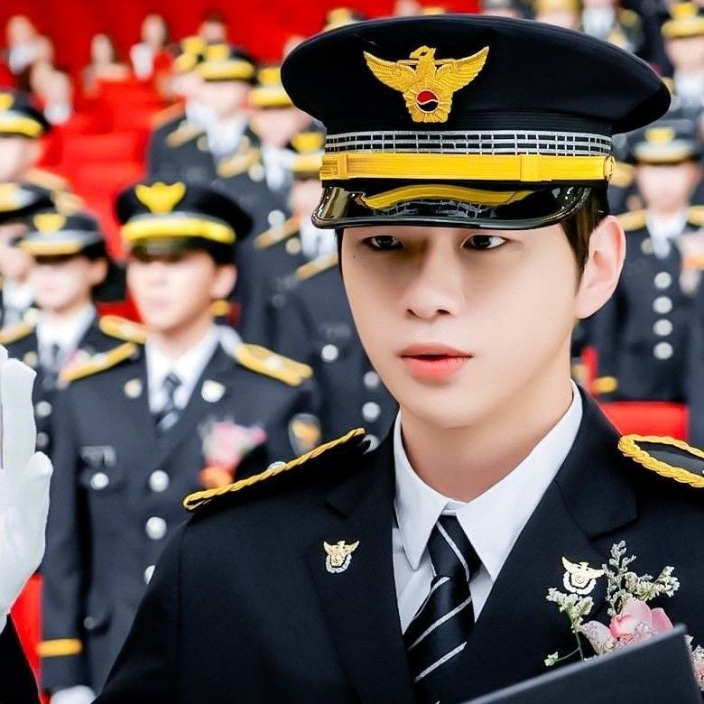 강다니엘 최근 활동샷