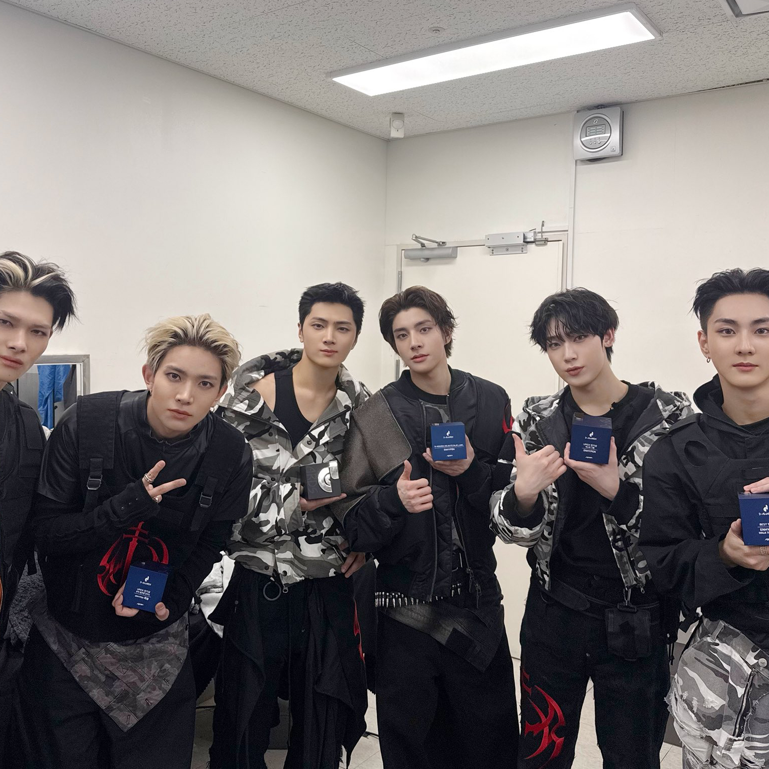 Potret di balik layar ENHYPEN