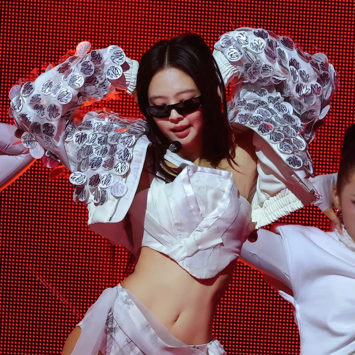 제니 (BLACKPINK)의 비하인드 컷