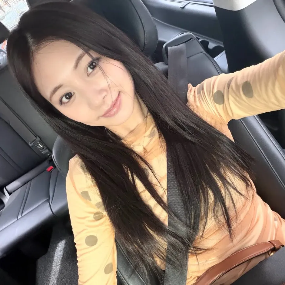 쯔위 (TWICE) 최근 활동샷