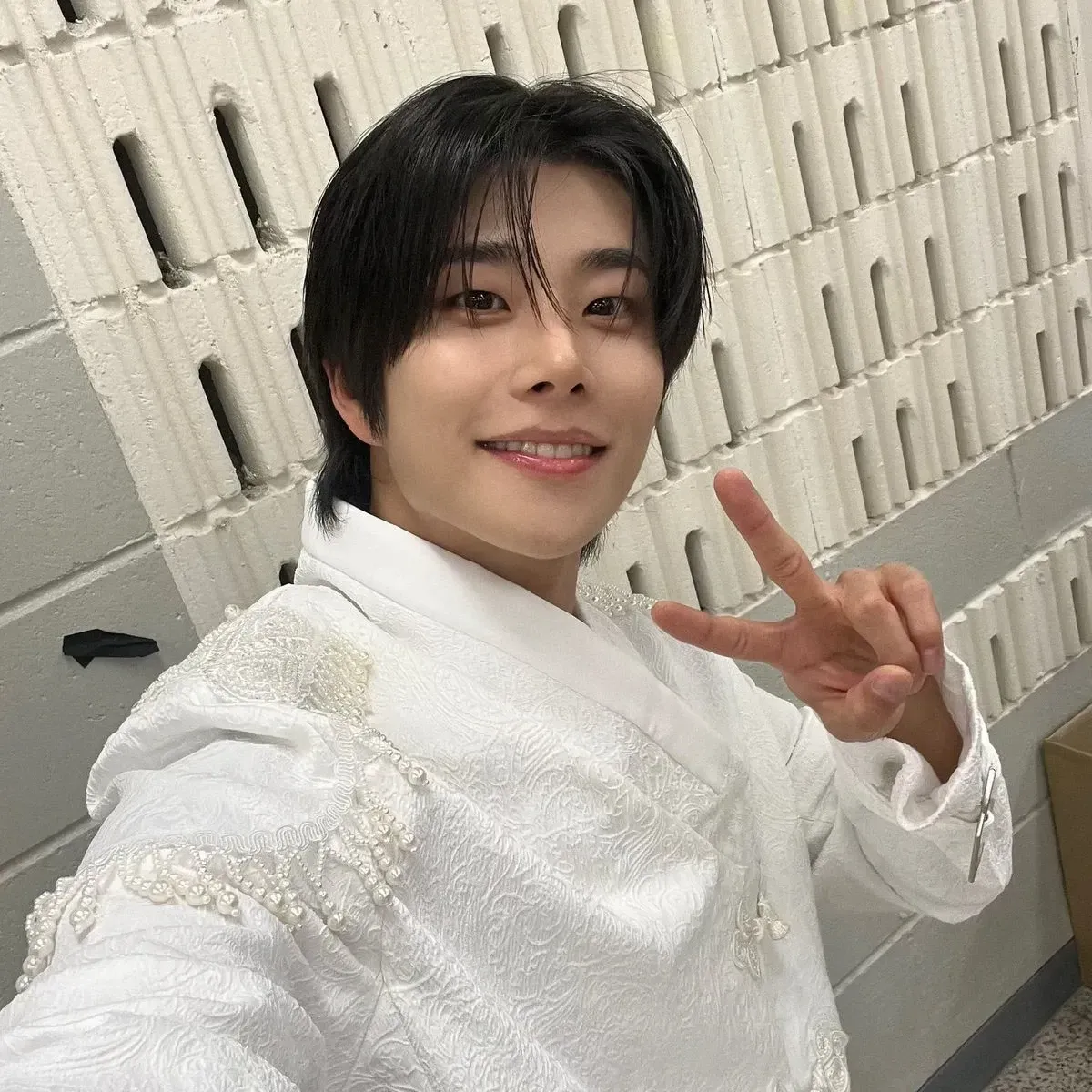 Latest photo of MJ (ASTRO)
