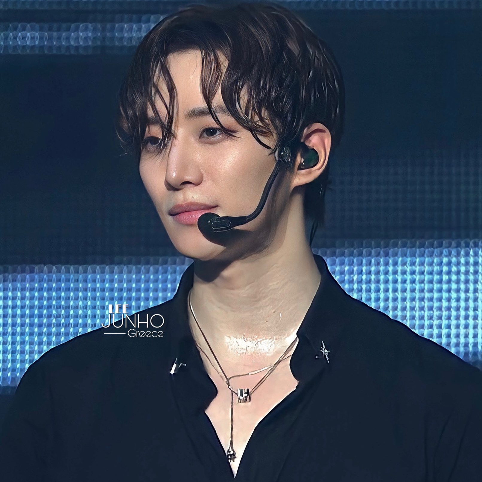 A moment captured by Junho (2PM)'s fan