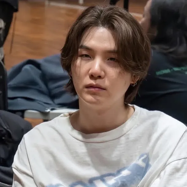 SUGA (防彈少年團)粉絲拍下的瞬間