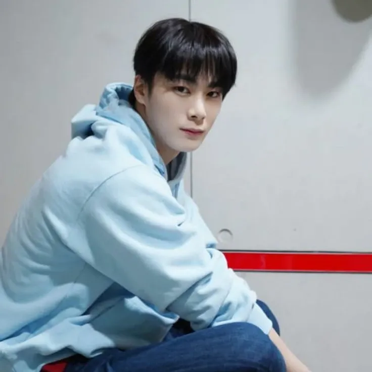 Recent activity shot of Moonbin (ASTRO)