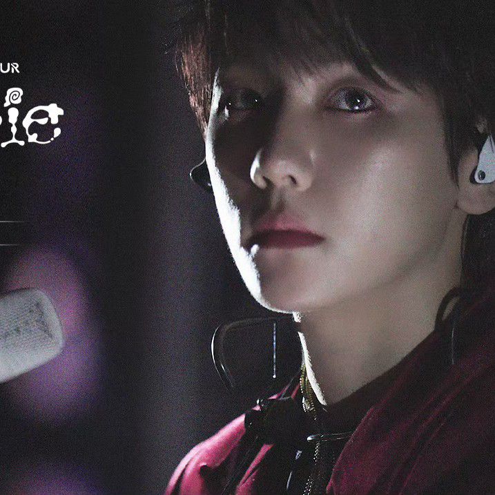 Foto aktivitas terbaru Baekhyun (EXO)