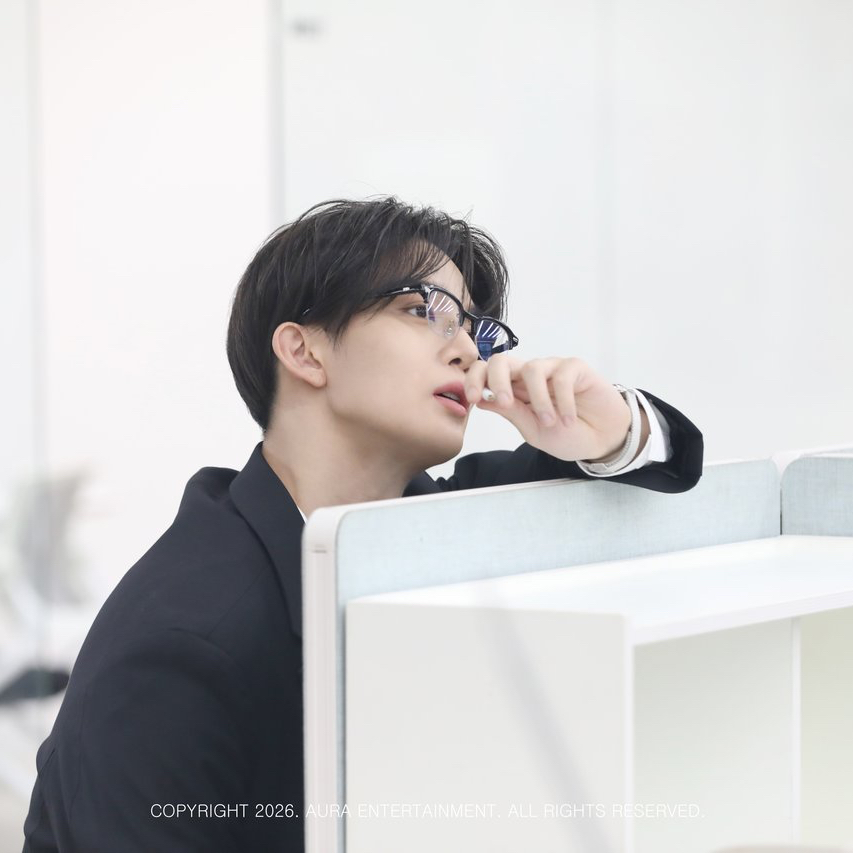 Latest photo of Bae Jinyoung