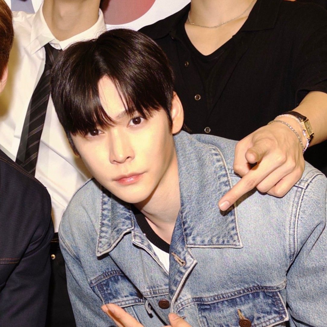 A moment captured by Eunseok (RIIZE)'s fan