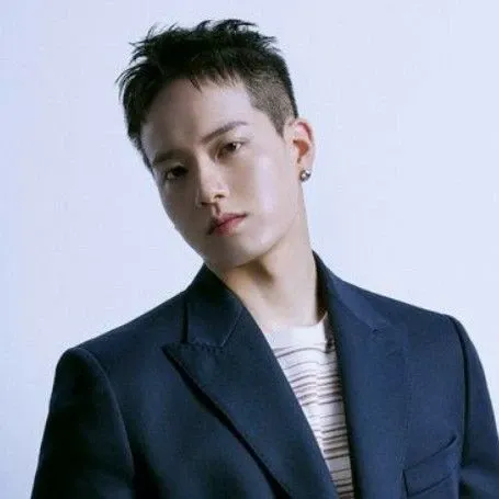 Behind-the-scenes cut of Peniel (BTOB)