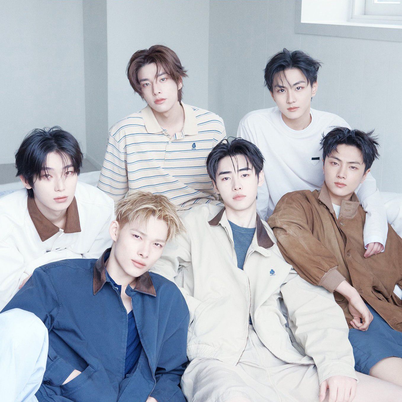 Foto aktivitas terbaru ENHYPEN