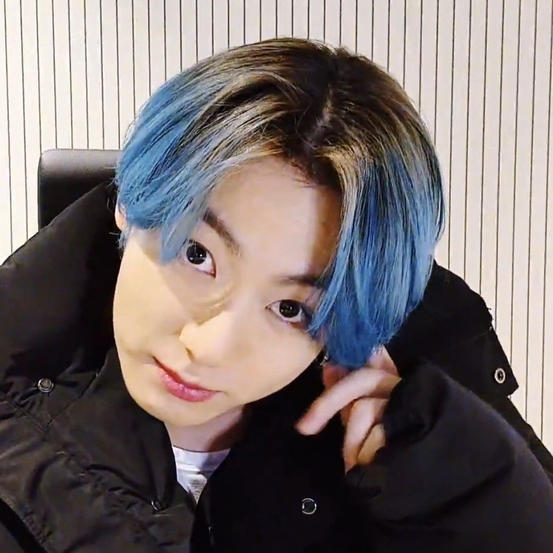 정국 (방탄소년단)의 최신 사진