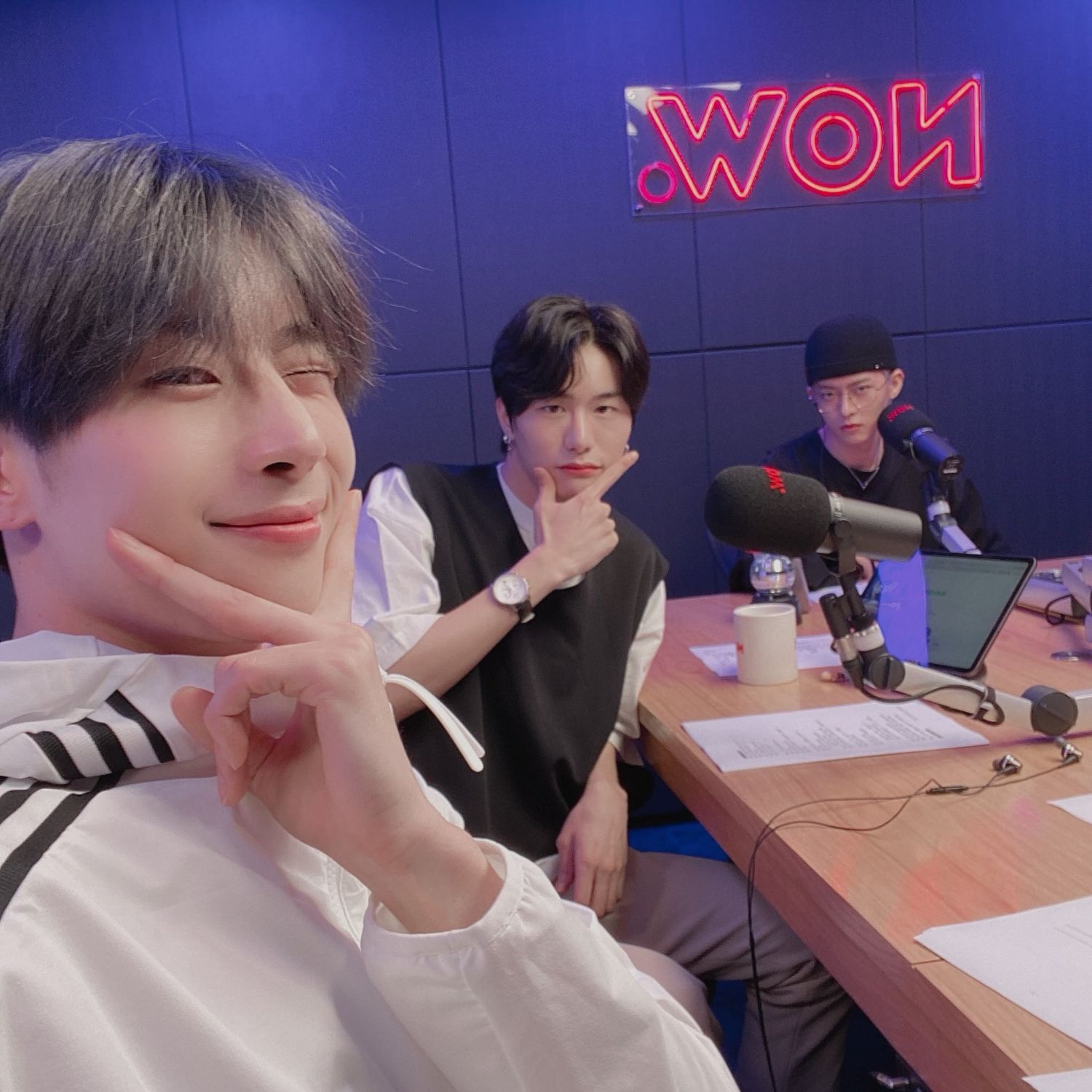 Behind-the-scenes cut of VICTON