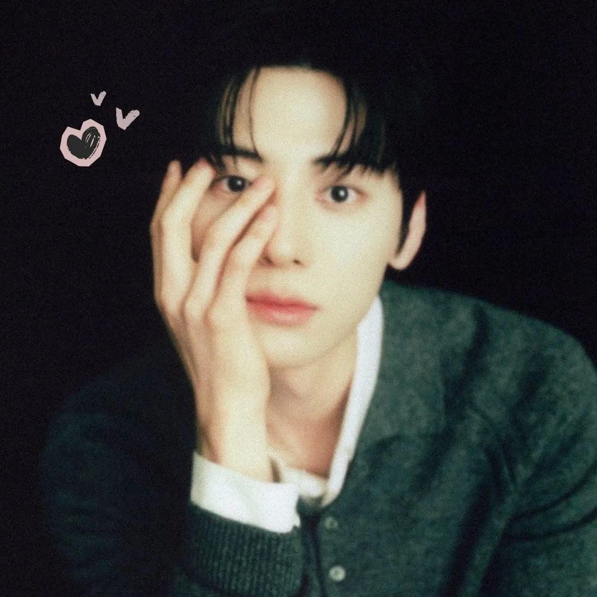 Behind-the-scenes cut of Hwang Minhyun