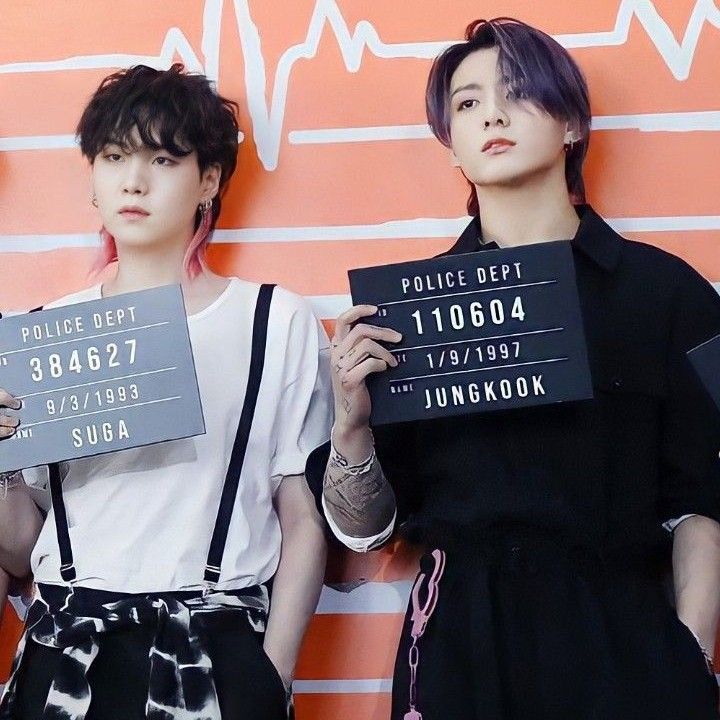 Behind-the-scenes cut of SUGA (BTS)