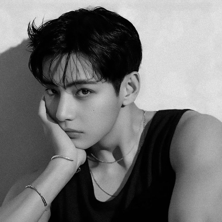 V (BTS)の舞台裏ショット