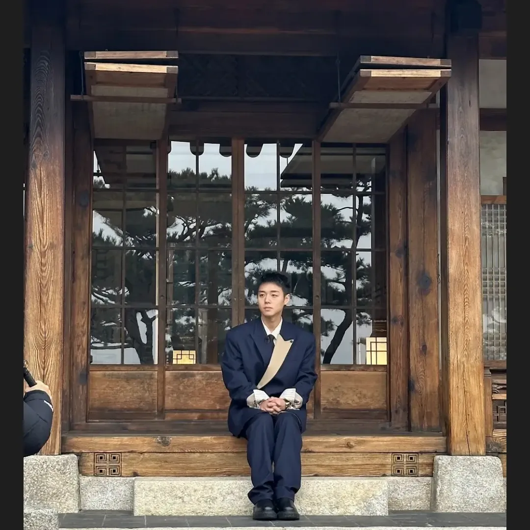 Recent activity shot of Park Jihoon