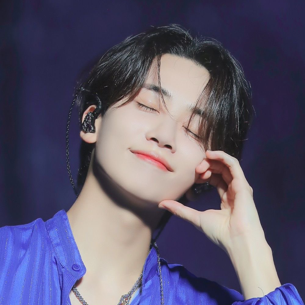 Behind-the-scenes cut of Jeonghan (SEVENTEEN)