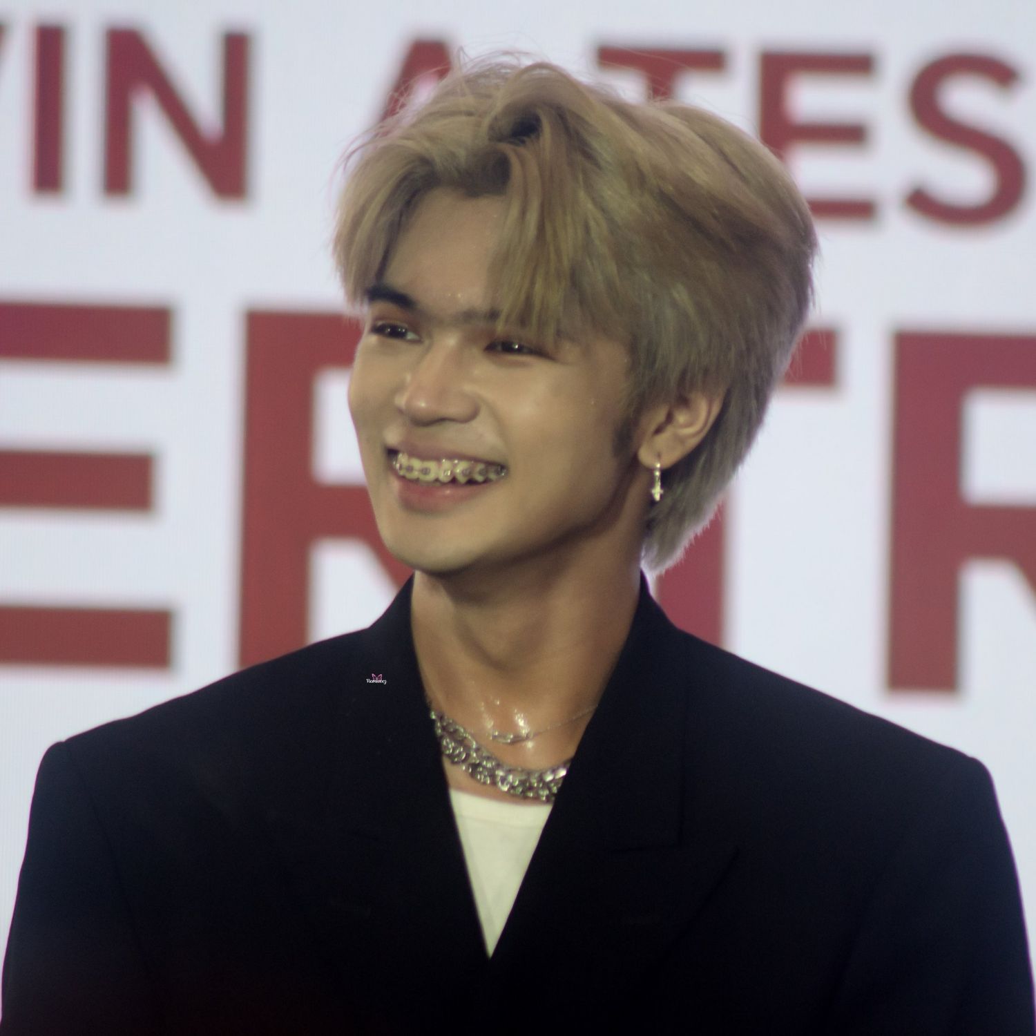 Latest photo of Jeromy (HORI7ON)