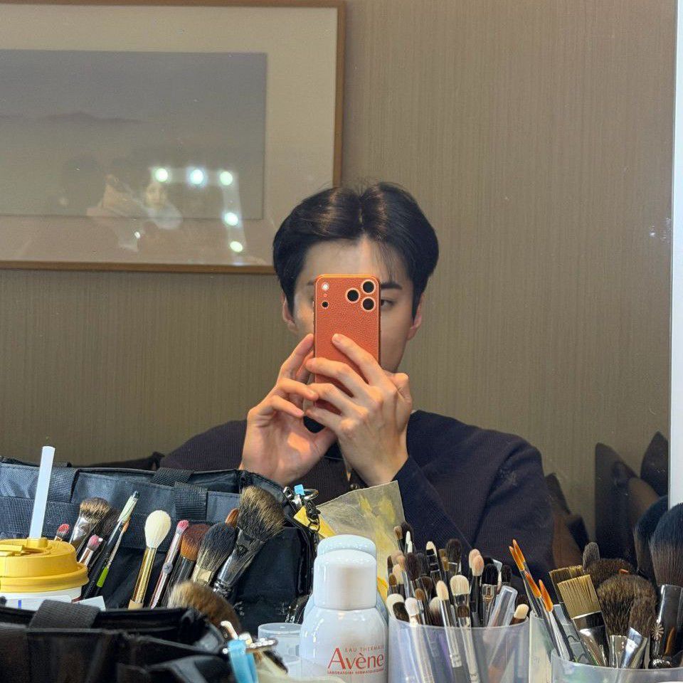 Foto aktivitas terbaru EXO