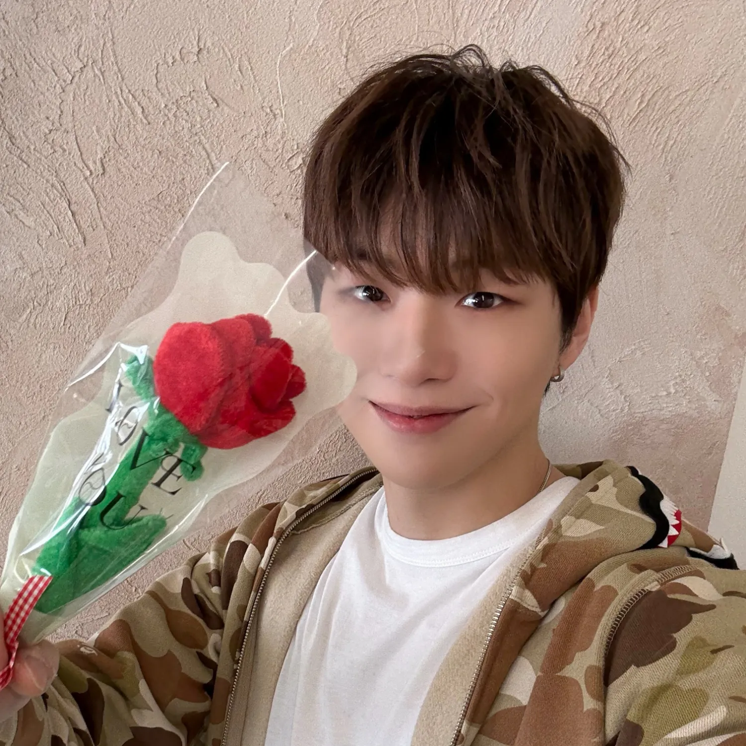 강다니엘 최근 활동샷