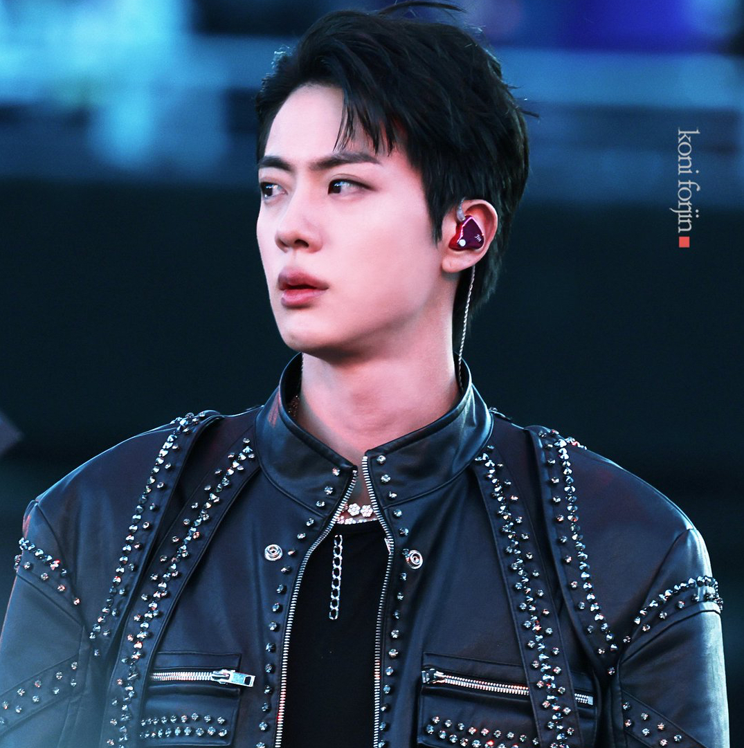 Potret di balik layar Jin (BTS)