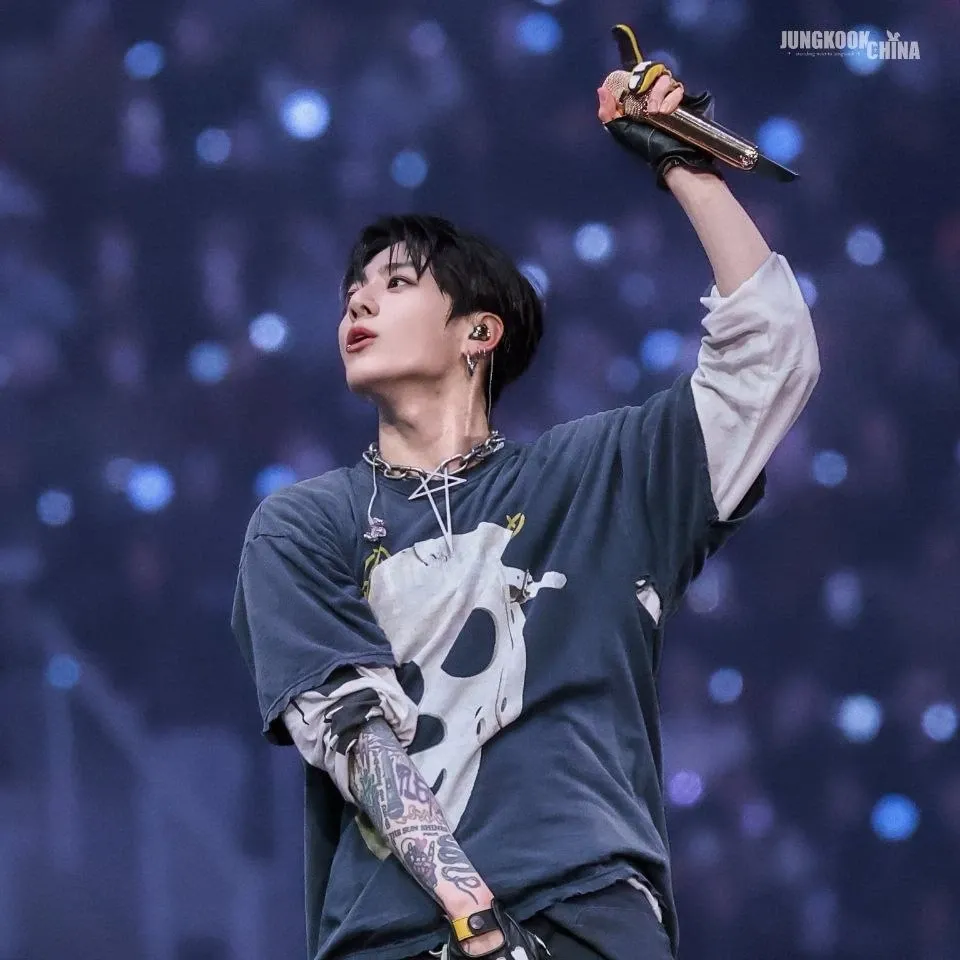 Momen yang diabadikan oleh penggemar Jungkook (BTS)