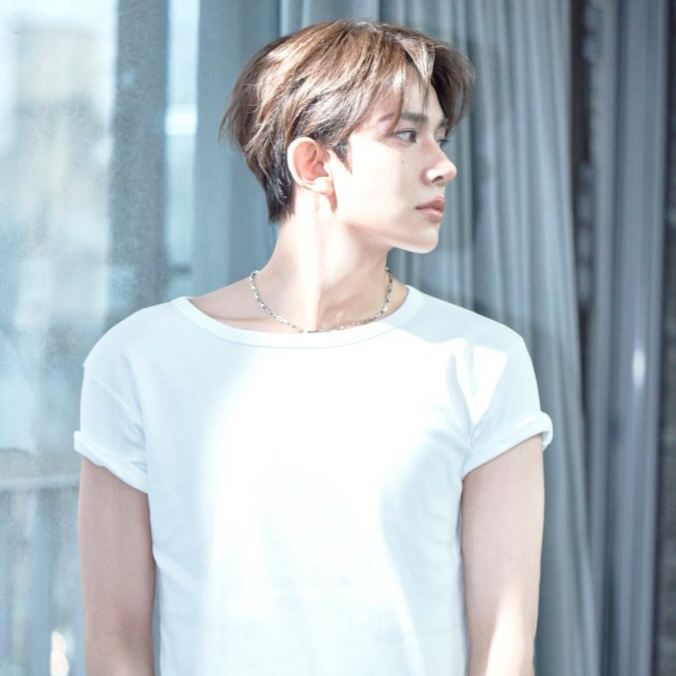 ヒスンの最近の活動写真