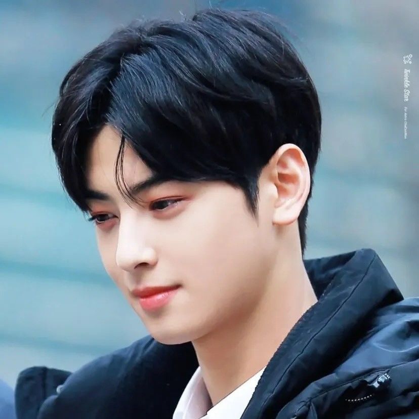 Latest photo of Eunwoo (ASTRO)