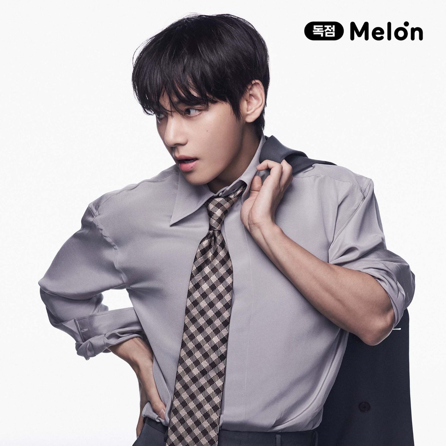 V (BTS)の最近の活動写真