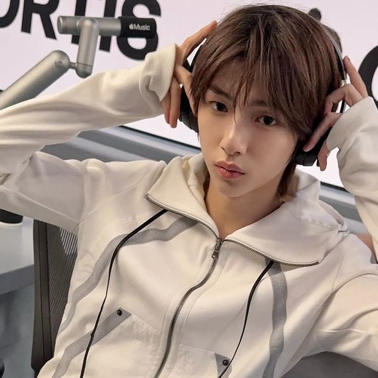 Recent activity shot of Juhoon (CORTIS)