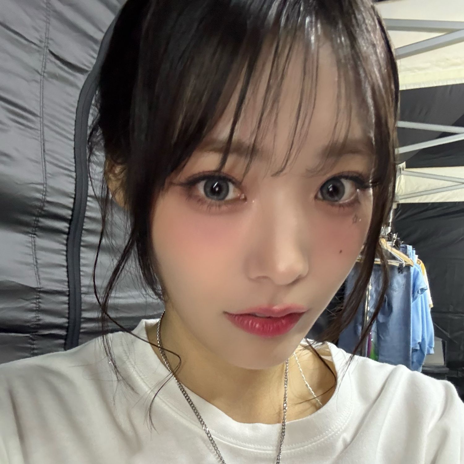 A moment captured by Siyeon (QWER)'s fan