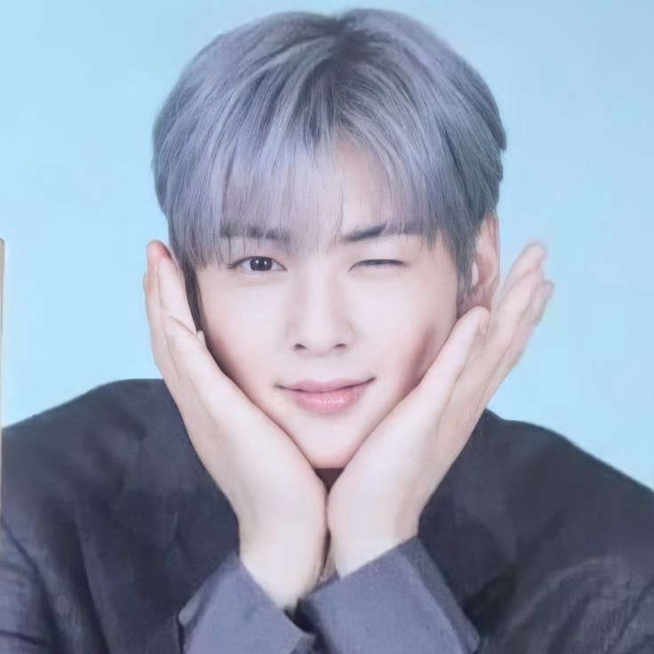 A moment captured by Eunwoo (ASTRO)'s fan