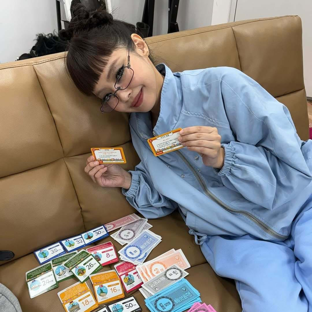 제니 (BLACKPINK)의 최신 사진