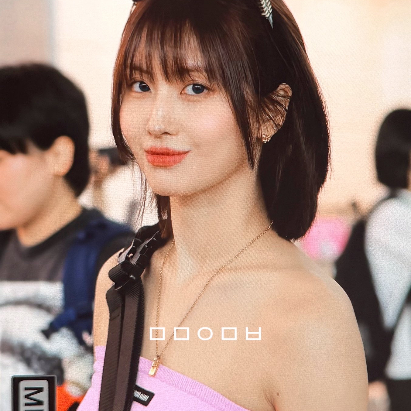 모모 (TWICE)의 최신 사진