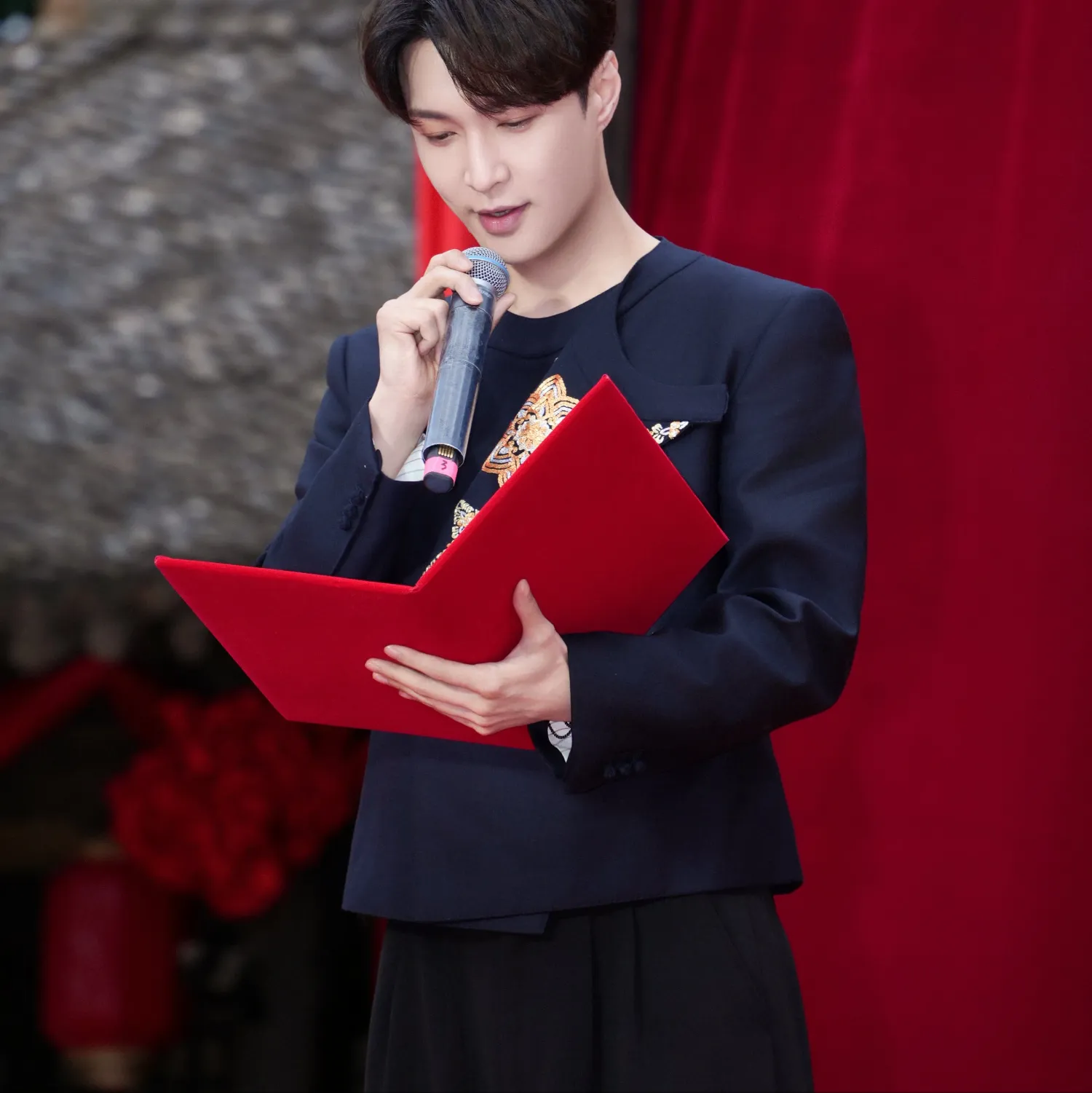 EXO의 비하인드 컷