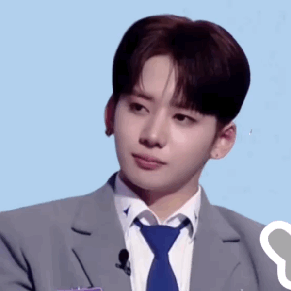 A moment captured by Yumeki's fan