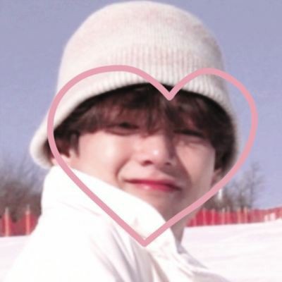 V (防彈少年團)粉絲拍下的瞬間