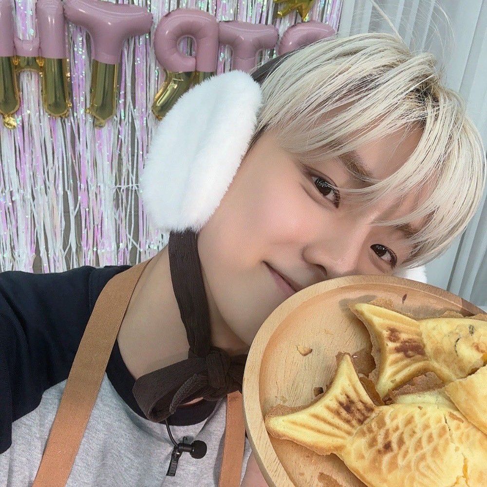 Latest photo of Q (THE BOYZ)